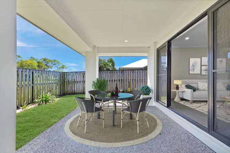 45 Scarborough Circuit, Blacks Beach QLD 4740