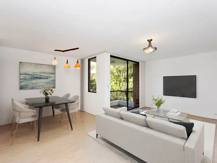 30 Benelong Crescent