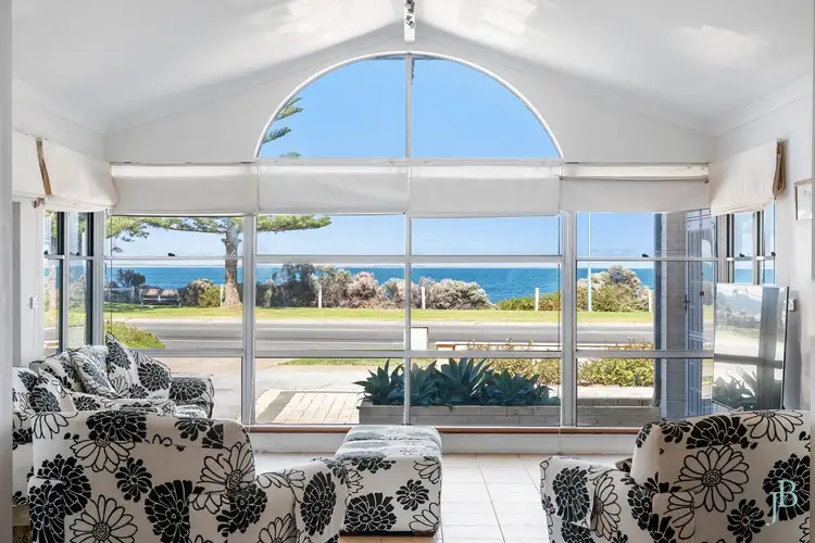 366 Safety Bay Road, Safety Bay WA 6169