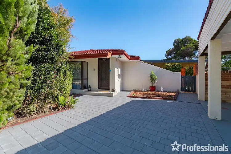 Second view of Homely house listing, 26 Romney Way, Parkwood WA 6147
