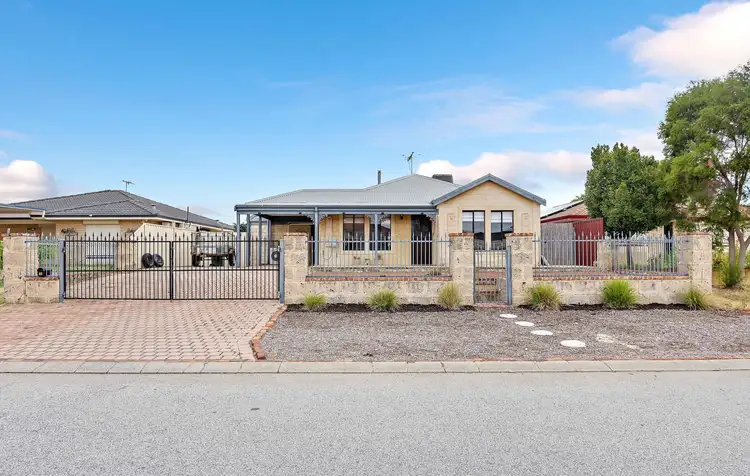 16 Keeden Court, Maddington WA 6109