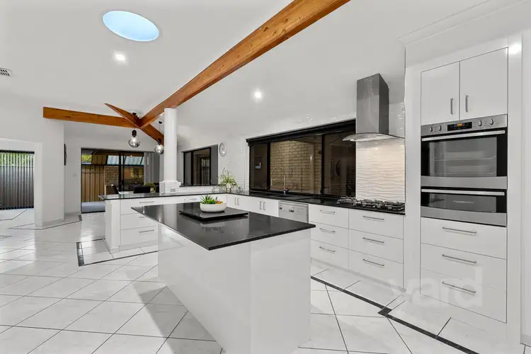 Fifth view of Homely house listing, 3 Atwell Close, Lake Coogee WA 6166