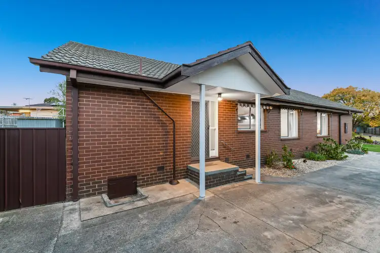 Second view of Homely house listing, 2 Rangoon Court, Mulgrave VIC 3170