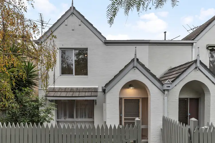 14 Youlden Street, Kensington VIC 3031