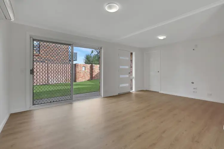 Third view of Homely house listing, 6 Meehan Close, Horsley NSW 2530