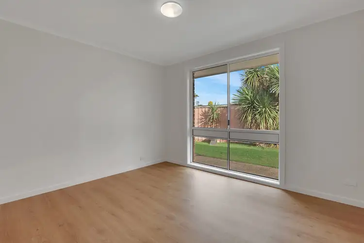 Seventh view of Homely house listing, 6 Meehan Close, Horsley NSW 2530