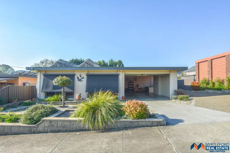 27 Robert Street, Myrtleford VIC 3737
