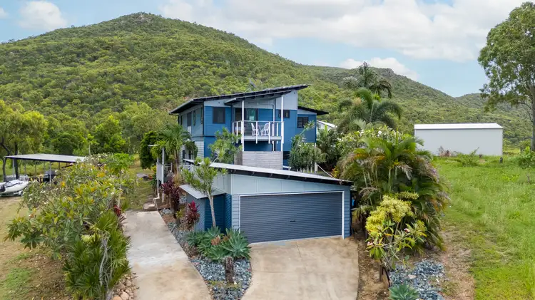 19 Olden Court, Hideaway Bay QLD 4800