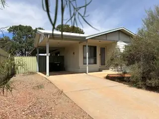 16A Maireana Circuit, Roxby Downs SA 5725