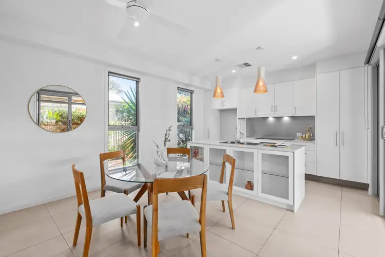 Fourth view of Homely villa listing, 2/5 Albion Avenue, Miami QLD 4220