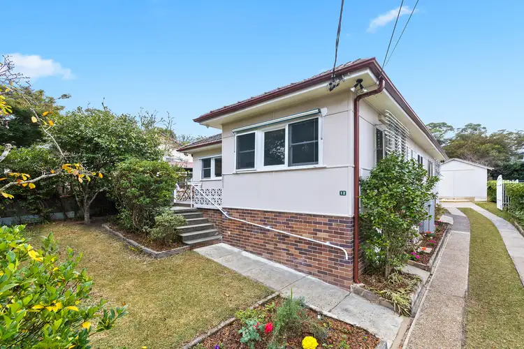 12 Adamson Avenue, Thornleigh NSW 2120