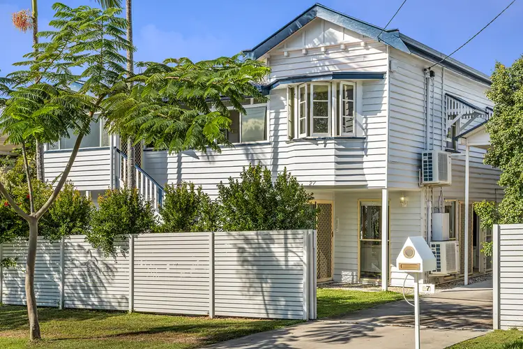 27 Macdonnell Road, Margate QLD 4019