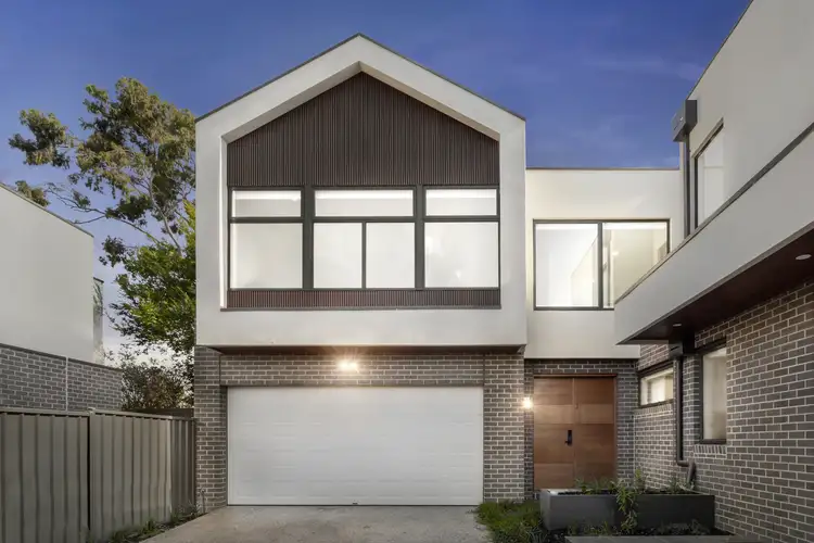 2/16 Strathallan Road, Macleod VIC 3085