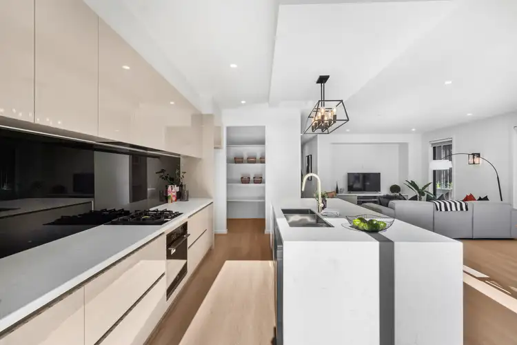 Fifth view of Homely townhouse listing, 2/16 Strathallan Road, Macleod VIC 3085