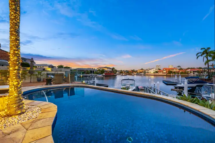 21 Midnight Court, Runaway Bay QLD 4216