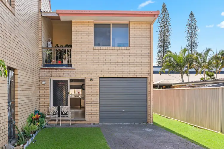 6/10 Angie Court, Mermaid Waters QLD 4218
