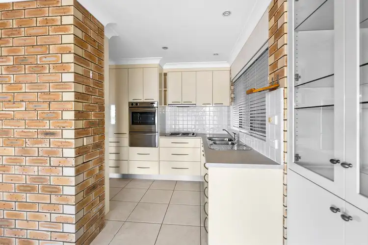 Fifth view of Homely unit listing, 2/56 Picnic Point Esplanade, Maroochydore QLD 4558
