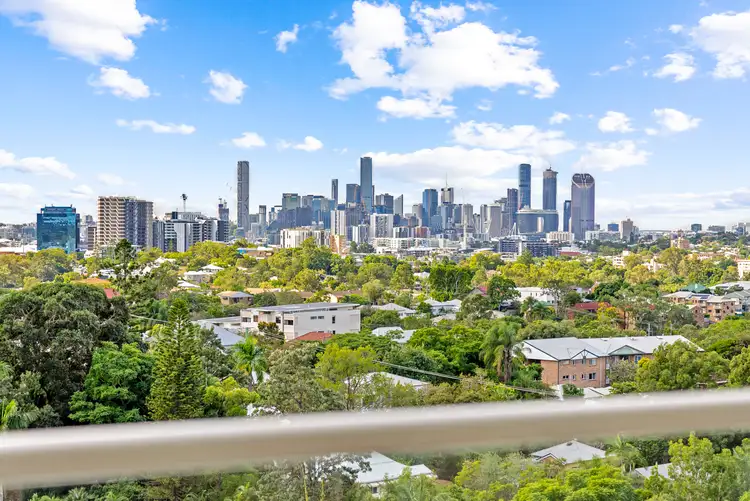 8/70 Swann Road, Taringa QLD 4068