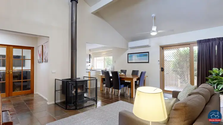 Fifth view of Homely house listing, 3 Gordon Drive, Kialla VIC 3631