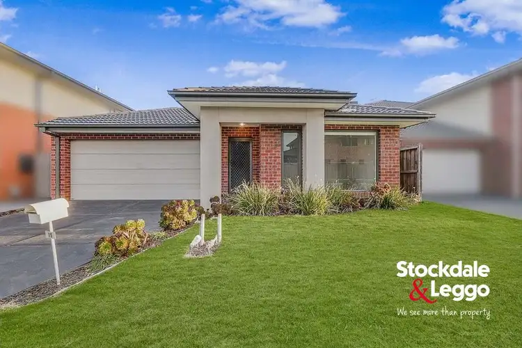 15 Fairywren Street, Pakenham VIC 3810