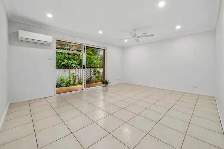 Fifth view of Homely house listing, 3 Oakhampton Court, Toronto NSW 2283