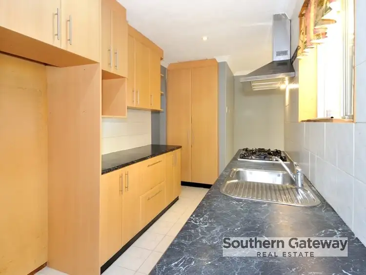 Fourth view of Homely house listing, 18 Barron Way, Orelia WA 6167