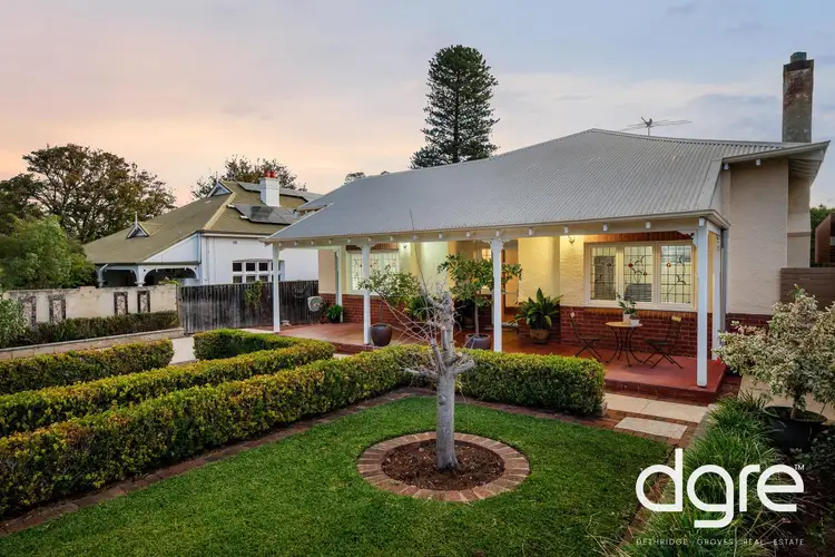 23 Dalgety Street, East Fremantle WA 6158