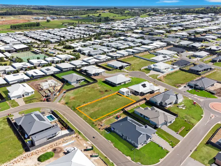 3 Woodruff Crescent, Nikenbah QLD 4655