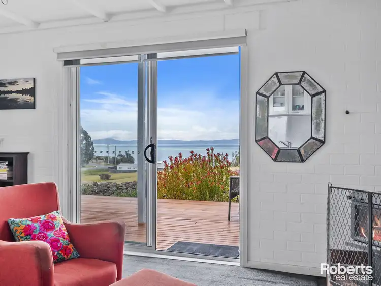 Sixth view of Homely villa listing, 1/42 Gordon Street, Swansea TAS 7190