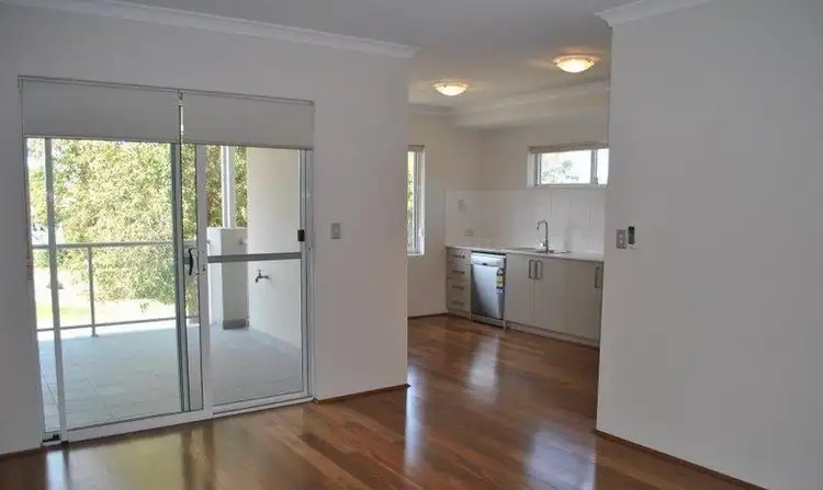 Fifth view of Homely apartment listing, 2/76 Kooyong Road, Rivervale WA 6103