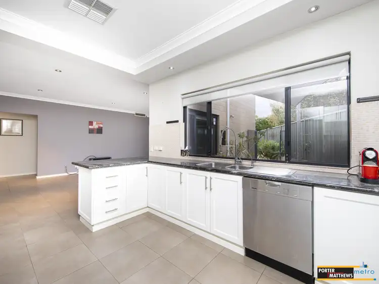 Sixth view of Homely house listing, 8 Templar Pass, Wattle Grove WA 6107