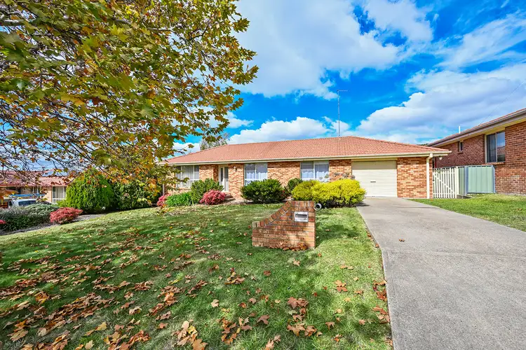 4 Agland Crescent, Orange NSW 2800