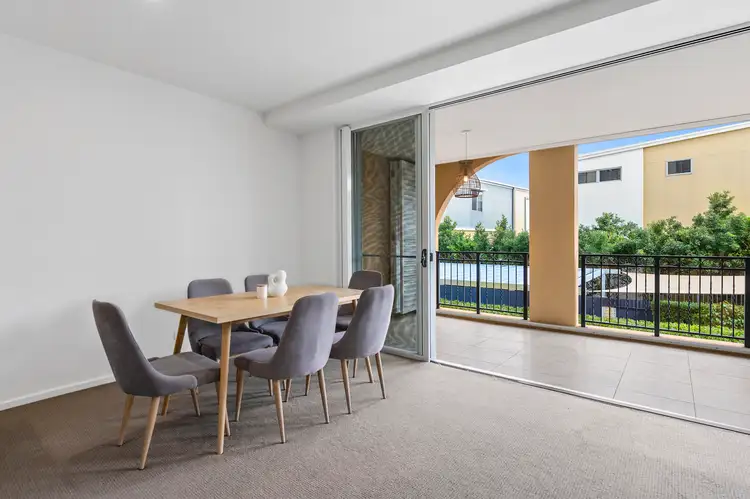 Fifth view of Homely unit listing, 3036/3029 The Boulevarde, Carrara QLD 4211
