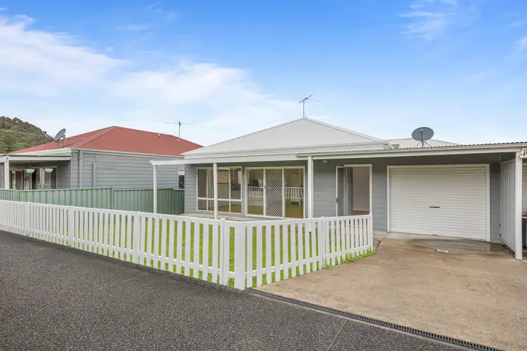 Second view of Homely house listing, 2/17 Albert Street, Speers Point NSW 2284