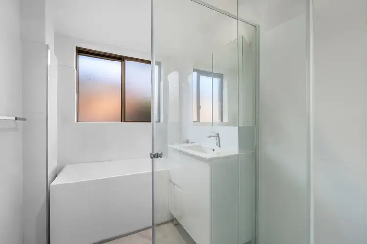Sixth view of Homely apartment listing, 4/5 English Street, Kogarah NSW 2217
