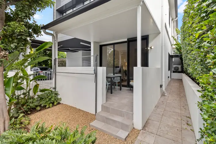 1/26 Farm Street, Newmarket QLD 4051