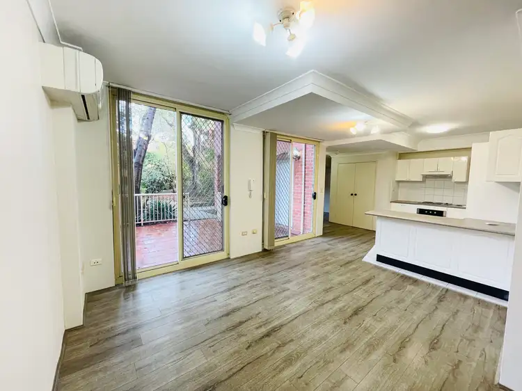 8/1-9 Terrace Road