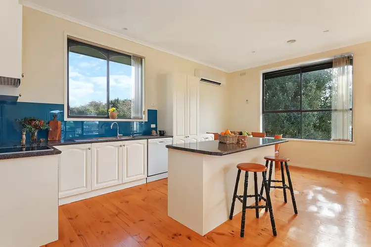 Fifth view of Homely house listing, 8 Kawana Court, Camperdown VIC 3260