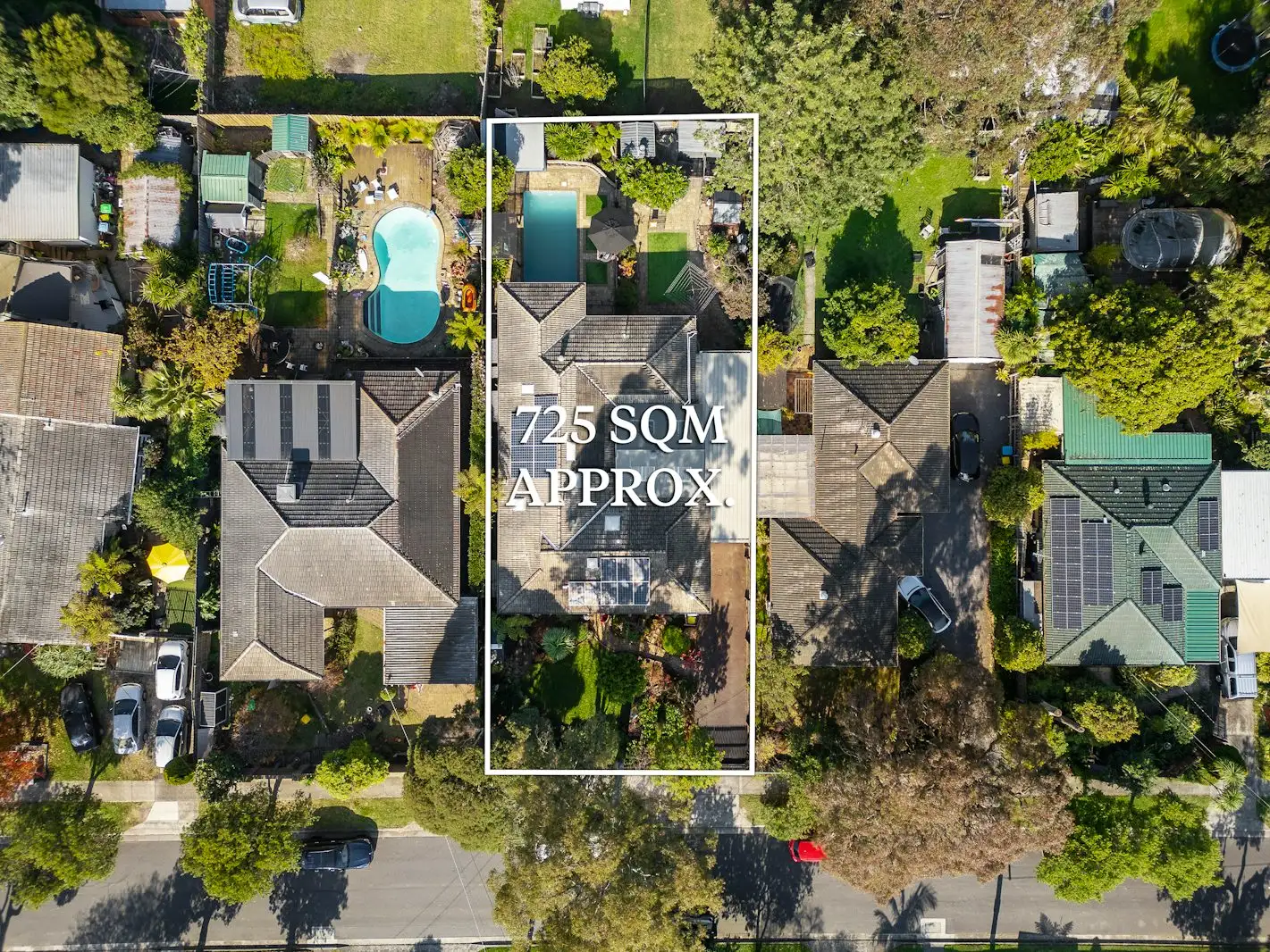 Main view of Homely house listing, 10 Frudal Crescent, Knoxfield VIC 3180