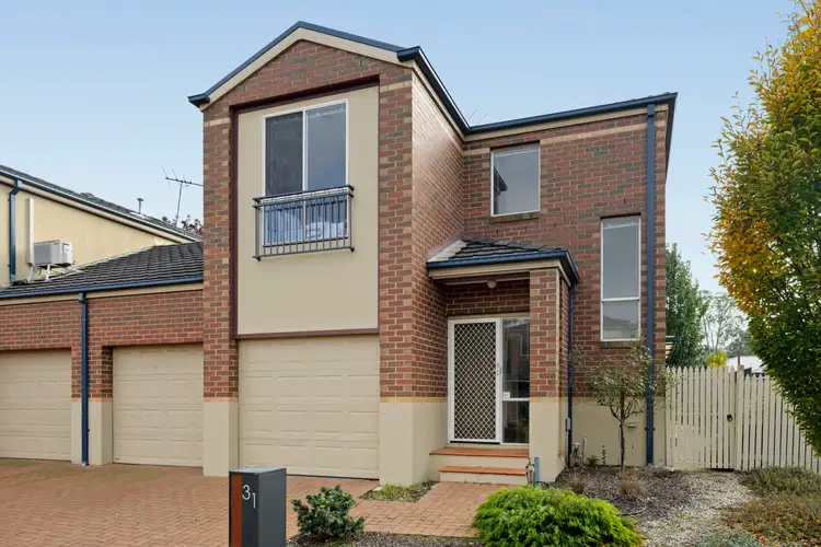 31 Watling Grove, Ferntree Gully VIC 3156