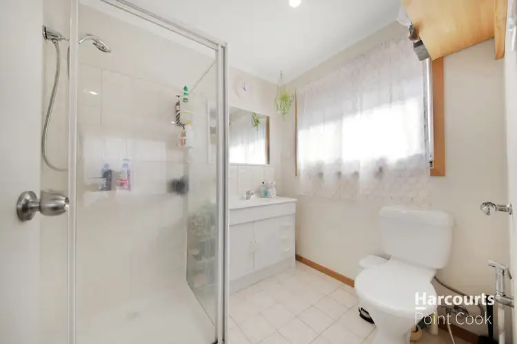 Seventh view of Homely house listing, 11 Stagecoach Close, Hoppers Crossing VIC 3029