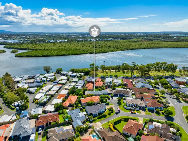 5A Laine Place, Coombabah QLD 4216