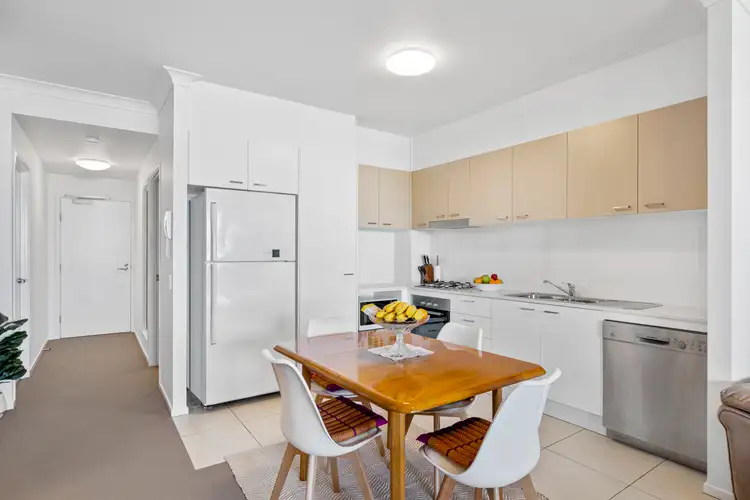 302/33 Nundah Street, Nundah QLD 4012