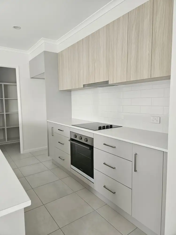 Seventh view of Homely house listing, 5 Donford Lane, Bohle Plains QLD 4817