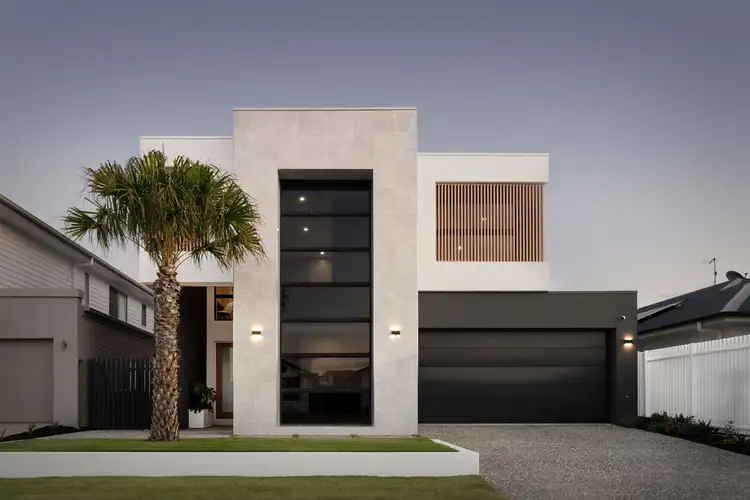 42 Clearwater Street, Newport QLD 4020