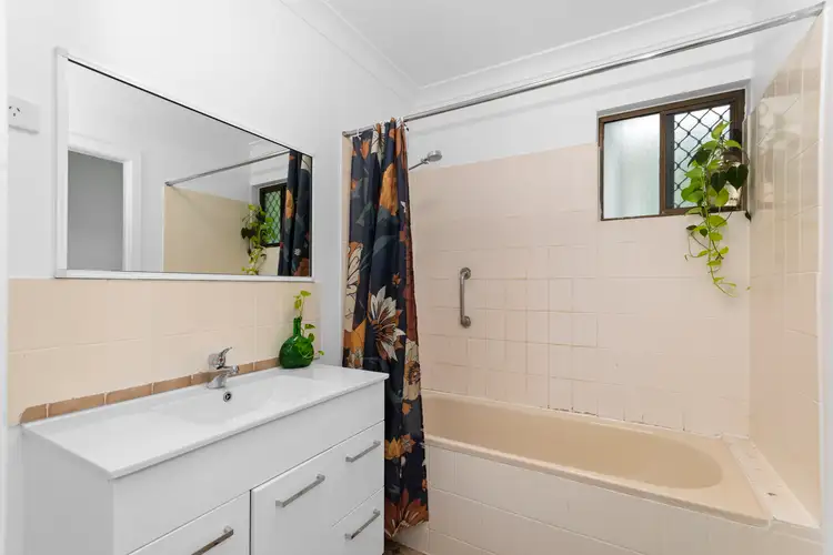 Fifth view of Homely house listing, 1/45 Norris Street, Hermit Park QLD 4812