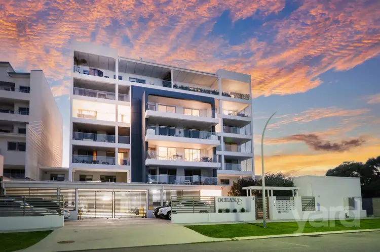 20/13 O'connor Close, North Coogee WA 6163