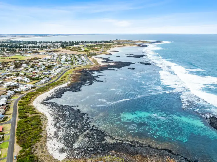 Fifth view of Homely house listing, 88 Ocean Drive, Port Fairy VIC 3284