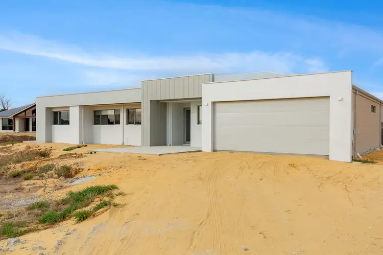 10 Brahman Drive, Oakford WA 6121