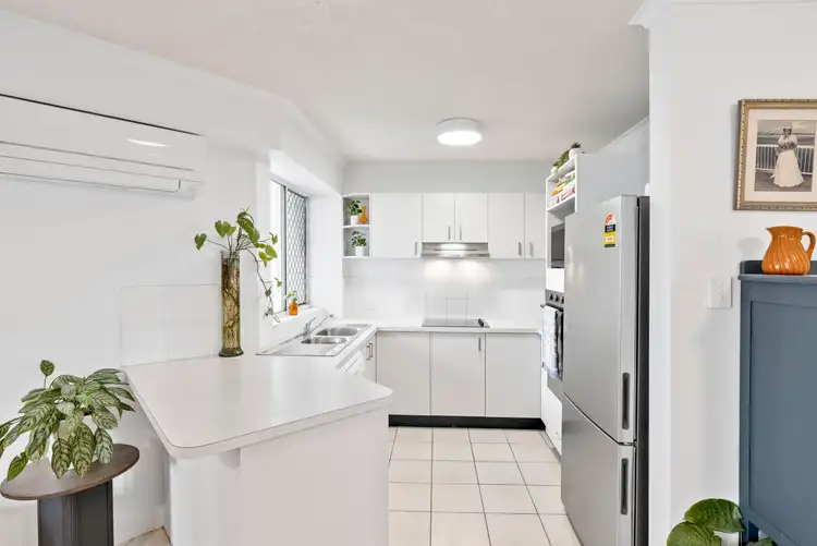 Sixth view of Homely unit listing, 9/11 Foote Street, Mooloolaba QLD 4557